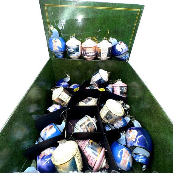 24 Bradford Editions Thomas Kinkade Heirloom Glass Starlight Angel BOX ORNAMENTS - Picture 1 of 15